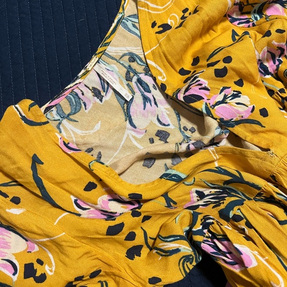 Free people floral yellow flows top - Picture 4 of 5